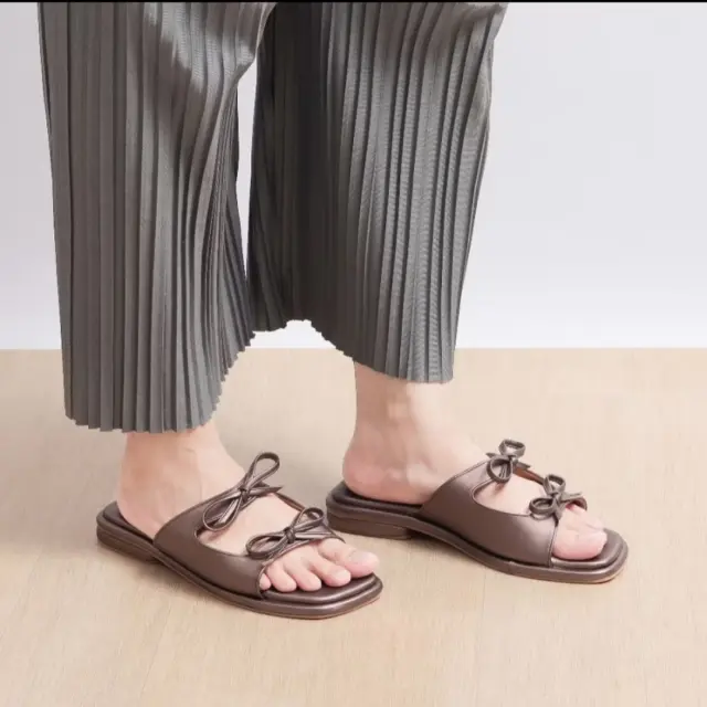 Sandal Teplek Wanita